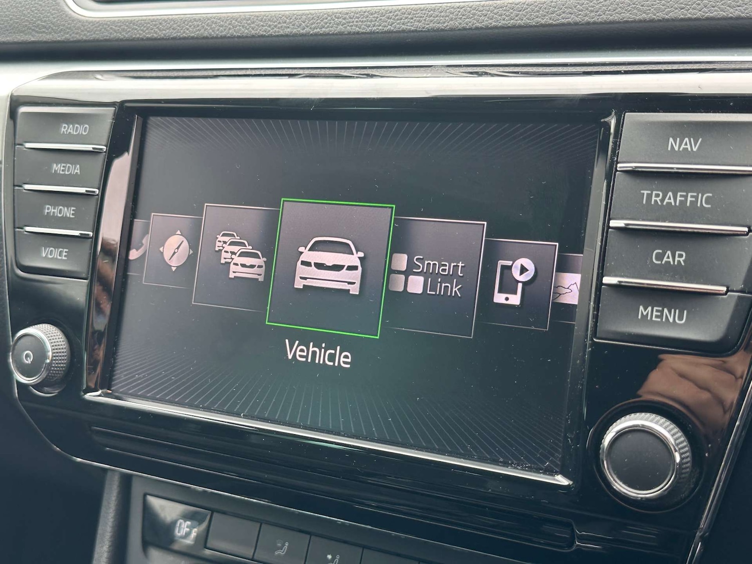 Used Skoda Superb 2017 for sale - 77662817: Photo 57