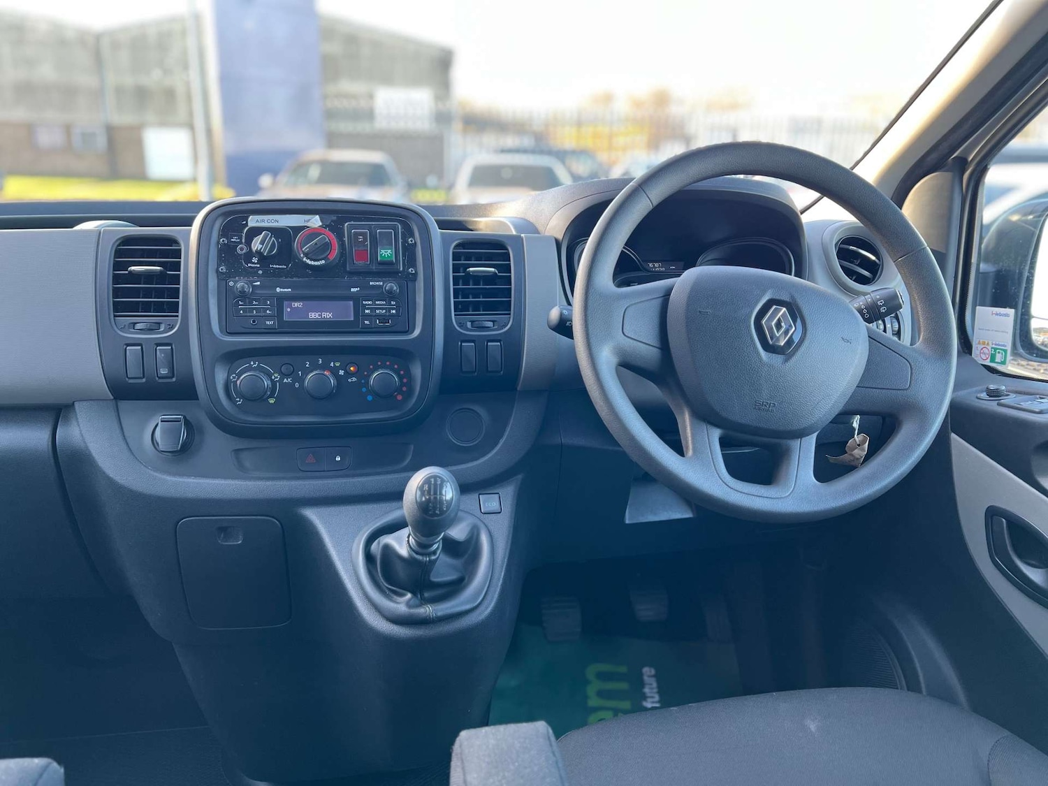 Used Renault Trafic 2017 for sale - 76519234: Photo 10