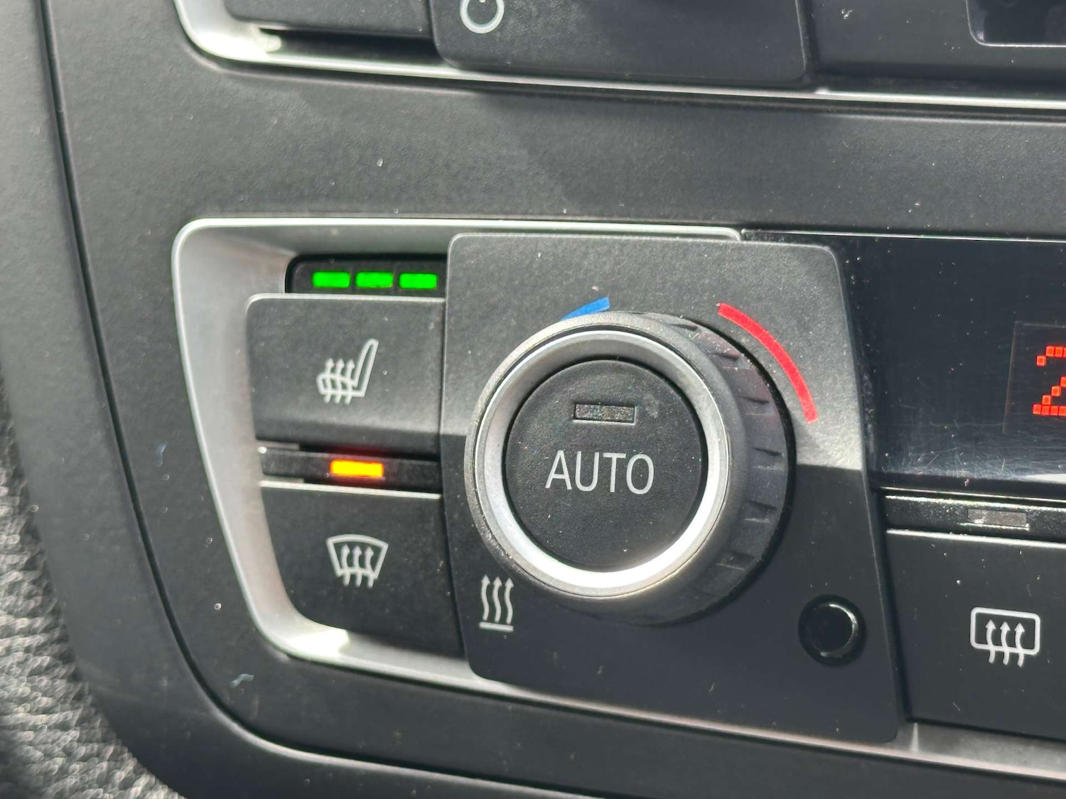 Used BMW 3 Series 2015 for sale - 78152422: Photo 35