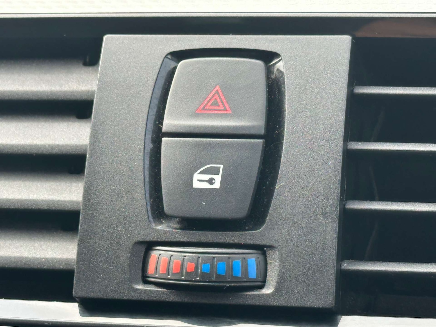 Used BMW 3 Series 2015 for sale - 78152422: Photo 38