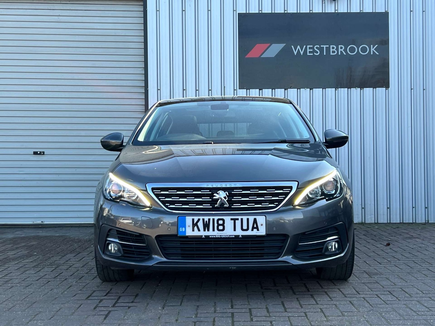 Used Peugeot 308 2018 for sale - 77704061: Photo 12