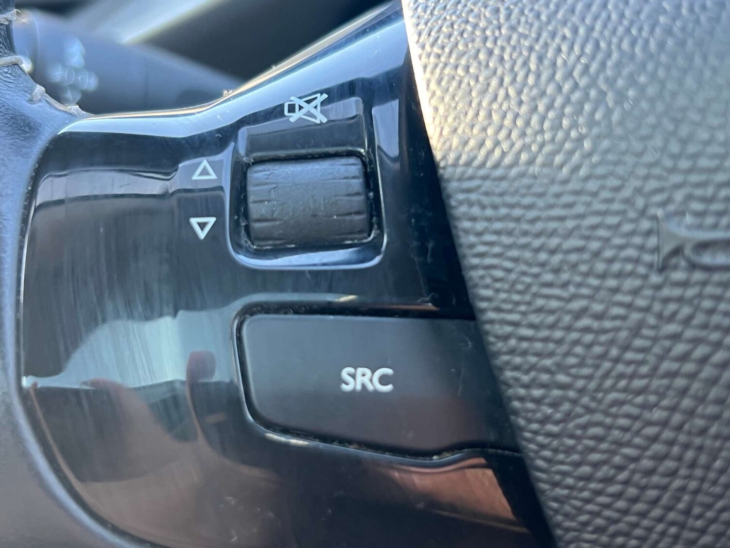 Used Peugeot 308 2018 for sale - 77704061: Photo 46