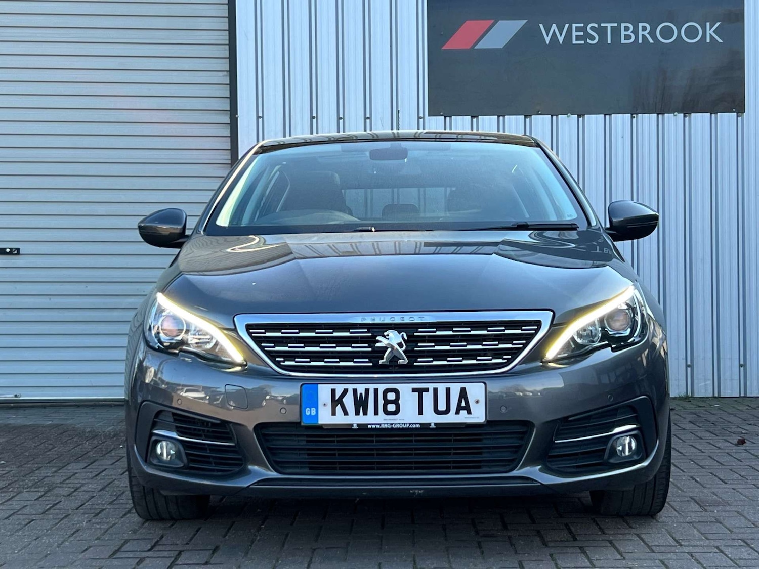 Used Peugeot 308 2018 for sale - 77704061: Photo 6