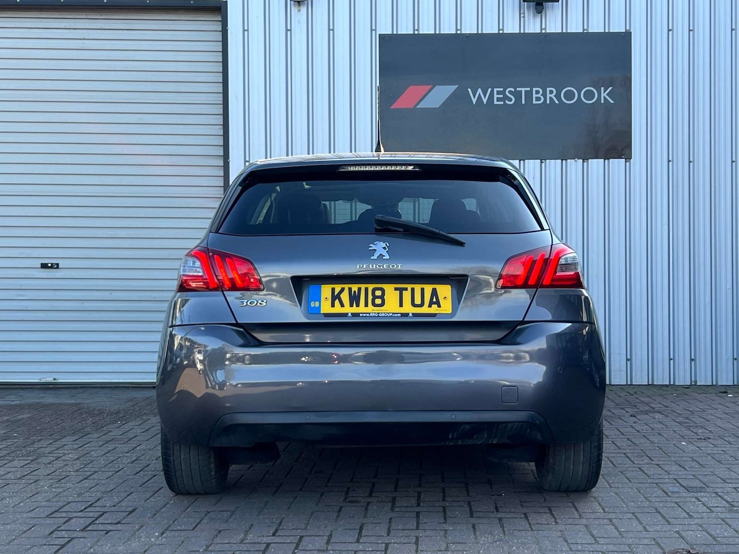 Used Peugeot 308 2018 for sale - 77704061: Photo 9