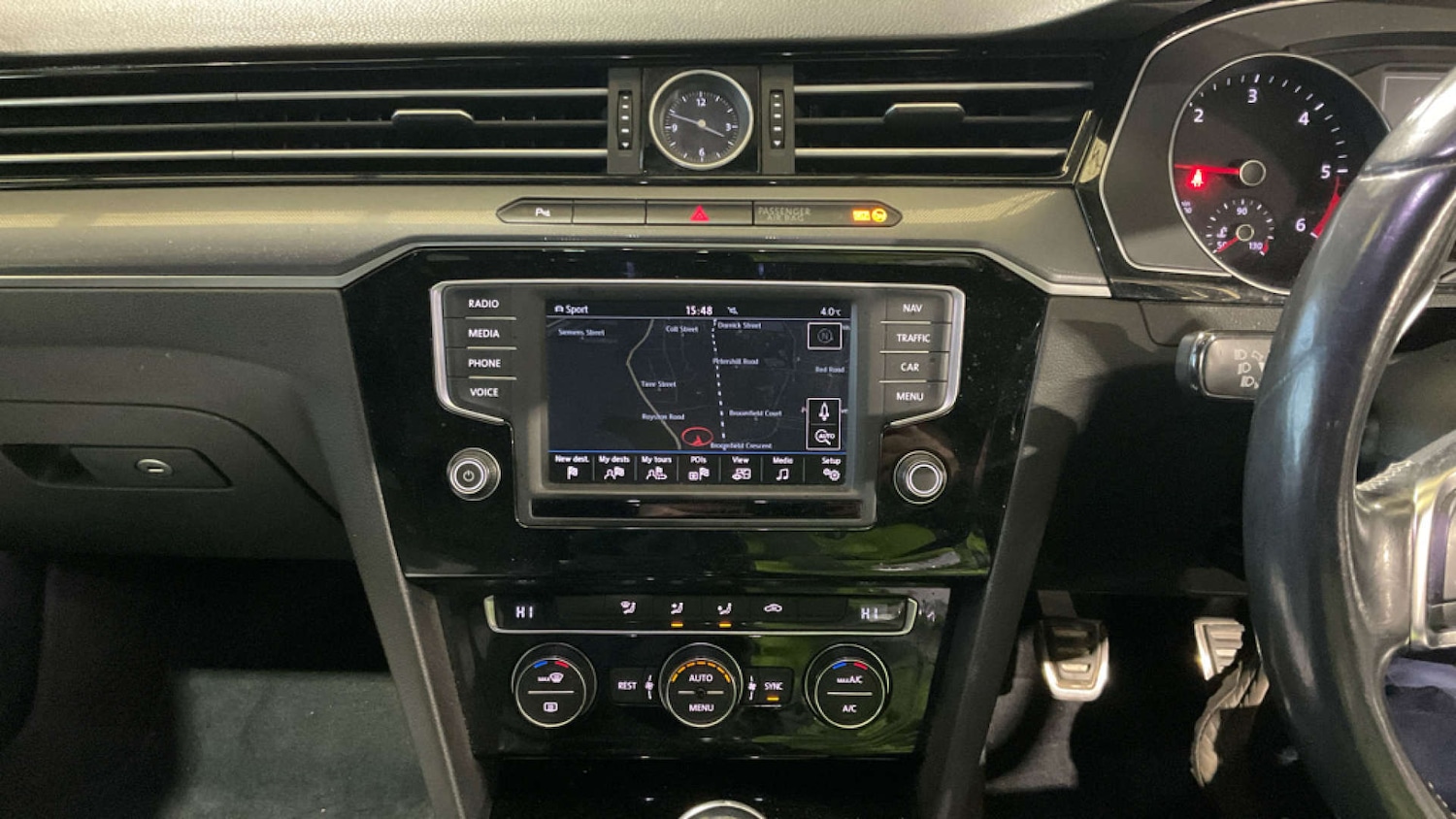 Used Volkswagen Passat 2015 for sale - 77626965: Photo 8