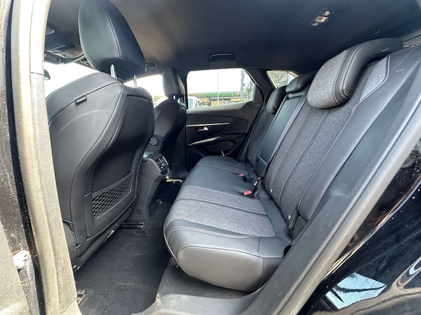 Used Peugeot 3008 2018 for sale - 75381882: Photo 30