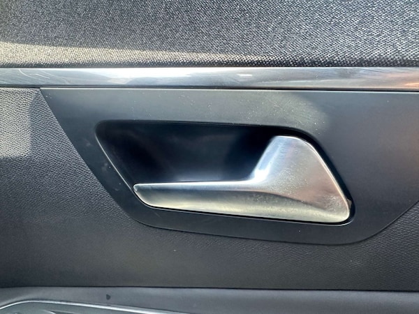 Used Peugeot 3008 2018 for sale - 75381882: Photo 50