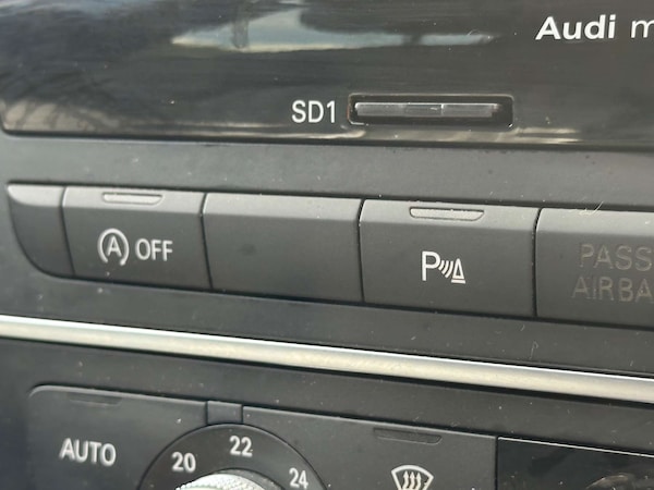 Used Audi A6 Avant 2013 for sale - 74985053: Photo 36