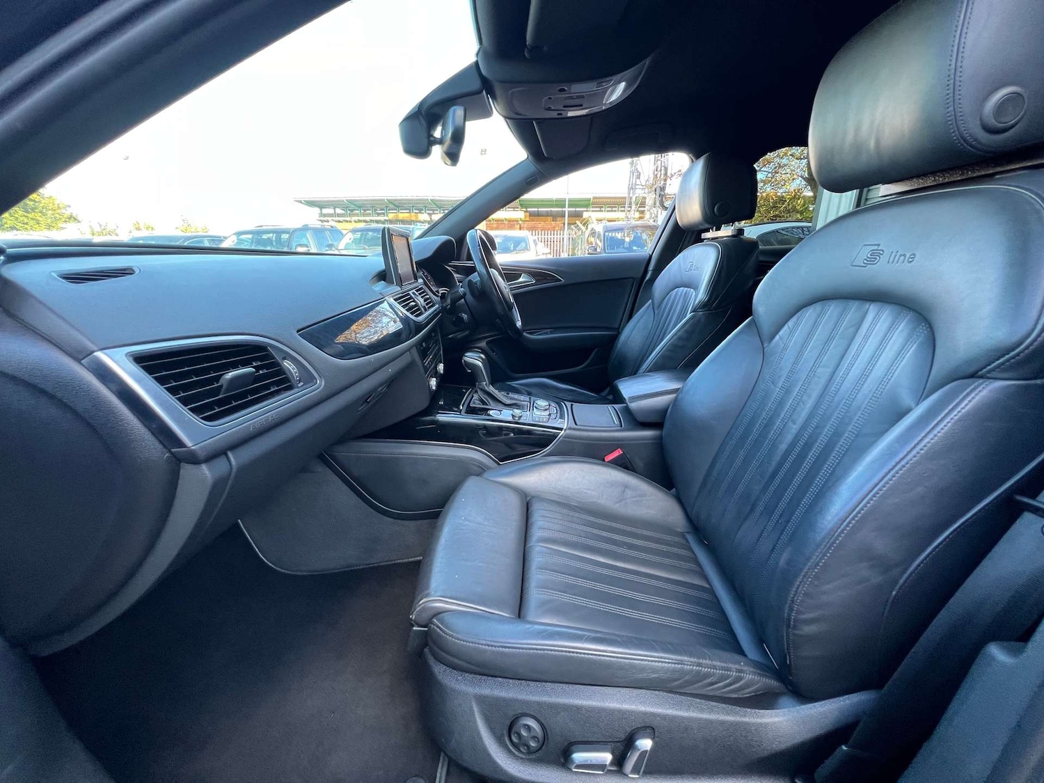 Used Audi A6 2015 for sale - 76959811: Photo 32