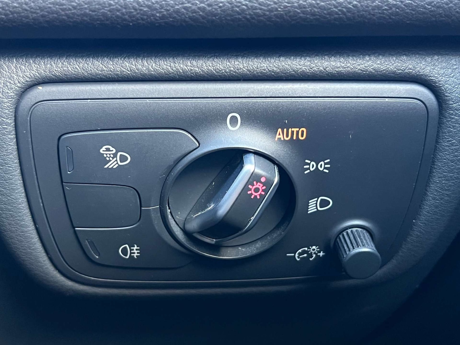 Used Audi A6 2015 for sale - 76959811: Photo 70