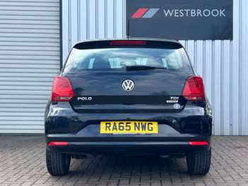 Used Volkswagen Polo 2016 for sale - 74185699: Photo
