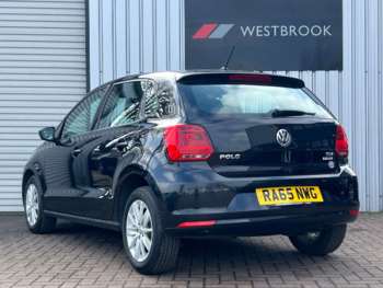 Used Volkswagen Polo 2016 for sale - 74185699: Photo