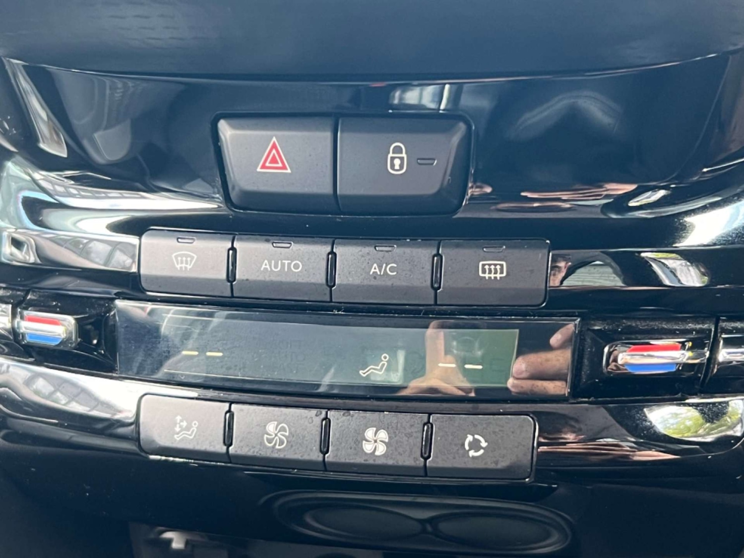 Used Peugeot 2008 2016 for sale - 76601589: Photo 41