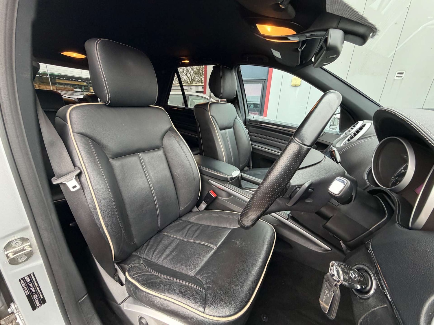 Used Mercedes-Benz M Class 2011 for sale - 77437706: Photo 24