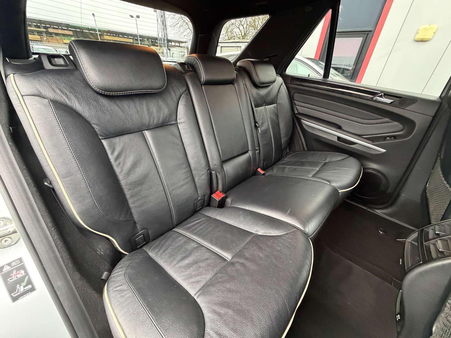 Used Mercedes-Benz M Class 2011 for sale - 77437706: Photo 27