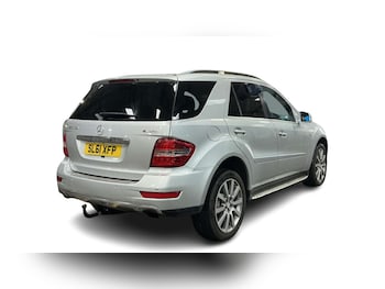 Used Mercedes-Benz M Class 2011 for sale - 77437706: Photo