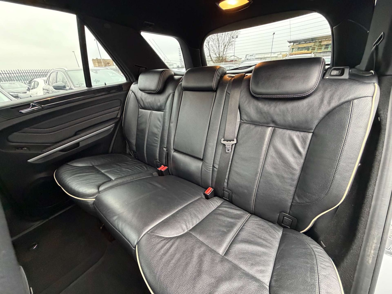 Used Mercedes-Benz M Class 2011 for sale - 77437706: Photo 30