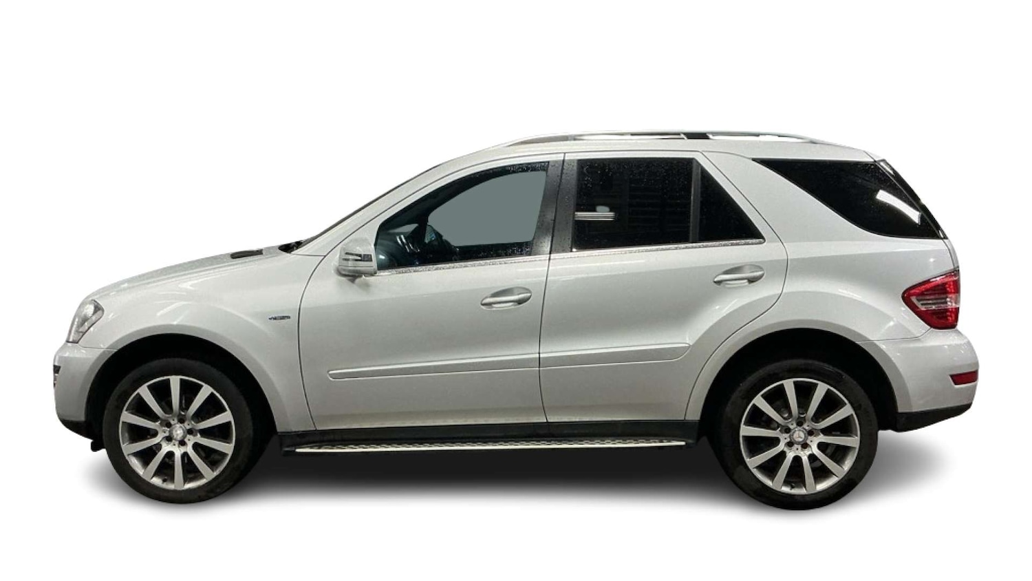 Used Mercedes-Benz M Class 2011 for sale - 77437706: Photo 6