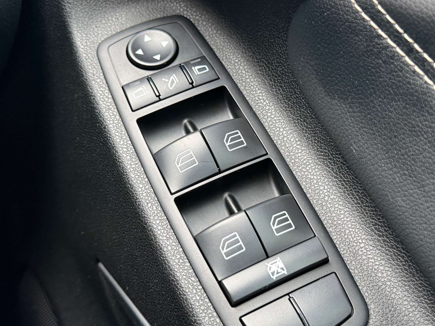 Used Mercedes-Benz M Class 2011 for sale - 77437706: Photo 66