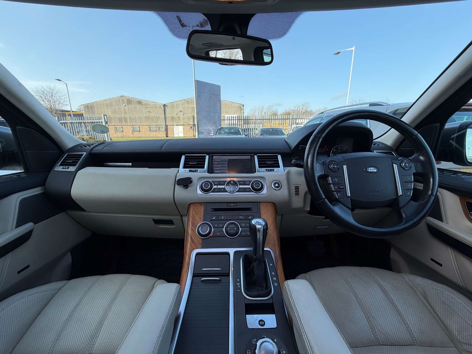 Used Land Rover Range Rover Sport 2010 for sale - 77730212: Photo 23