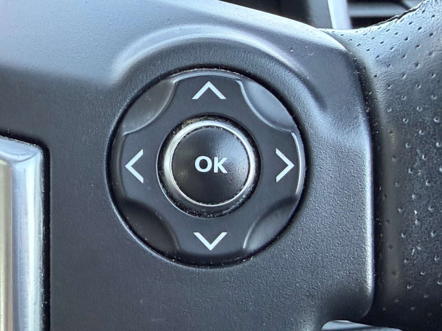 Used Land Rover Range Rover Sport 2010 for sale - 77730212: Photo 45