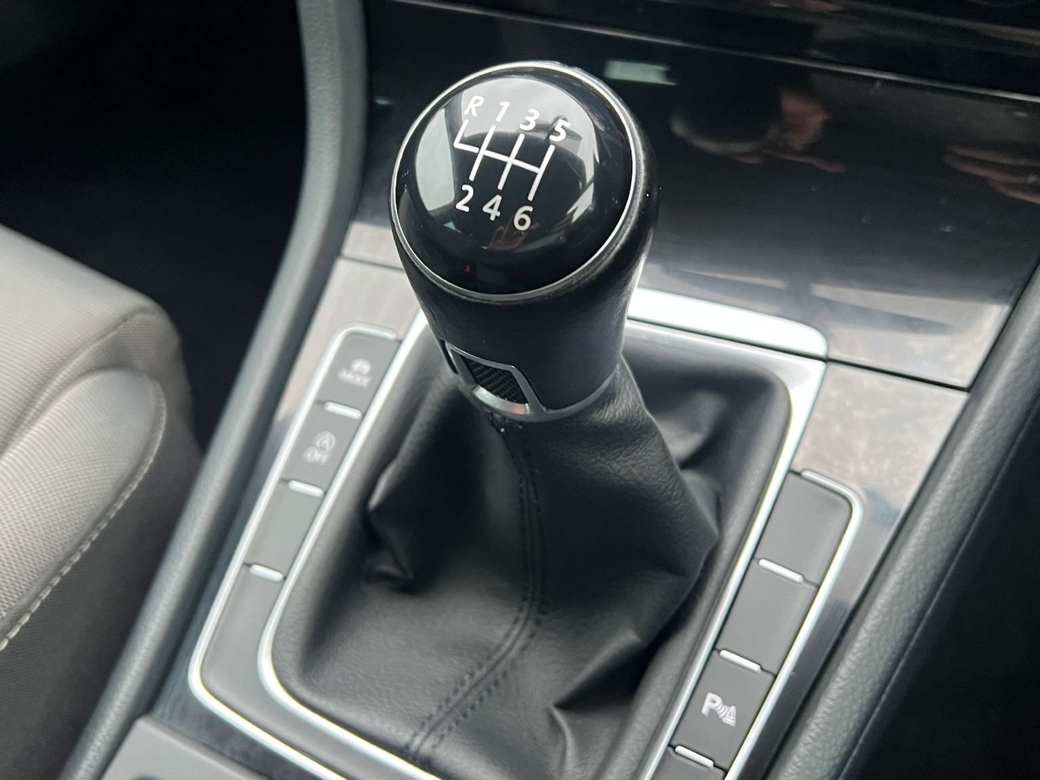 Used Volkswagen Golf 2016 for sale - 77096070: Photo 46