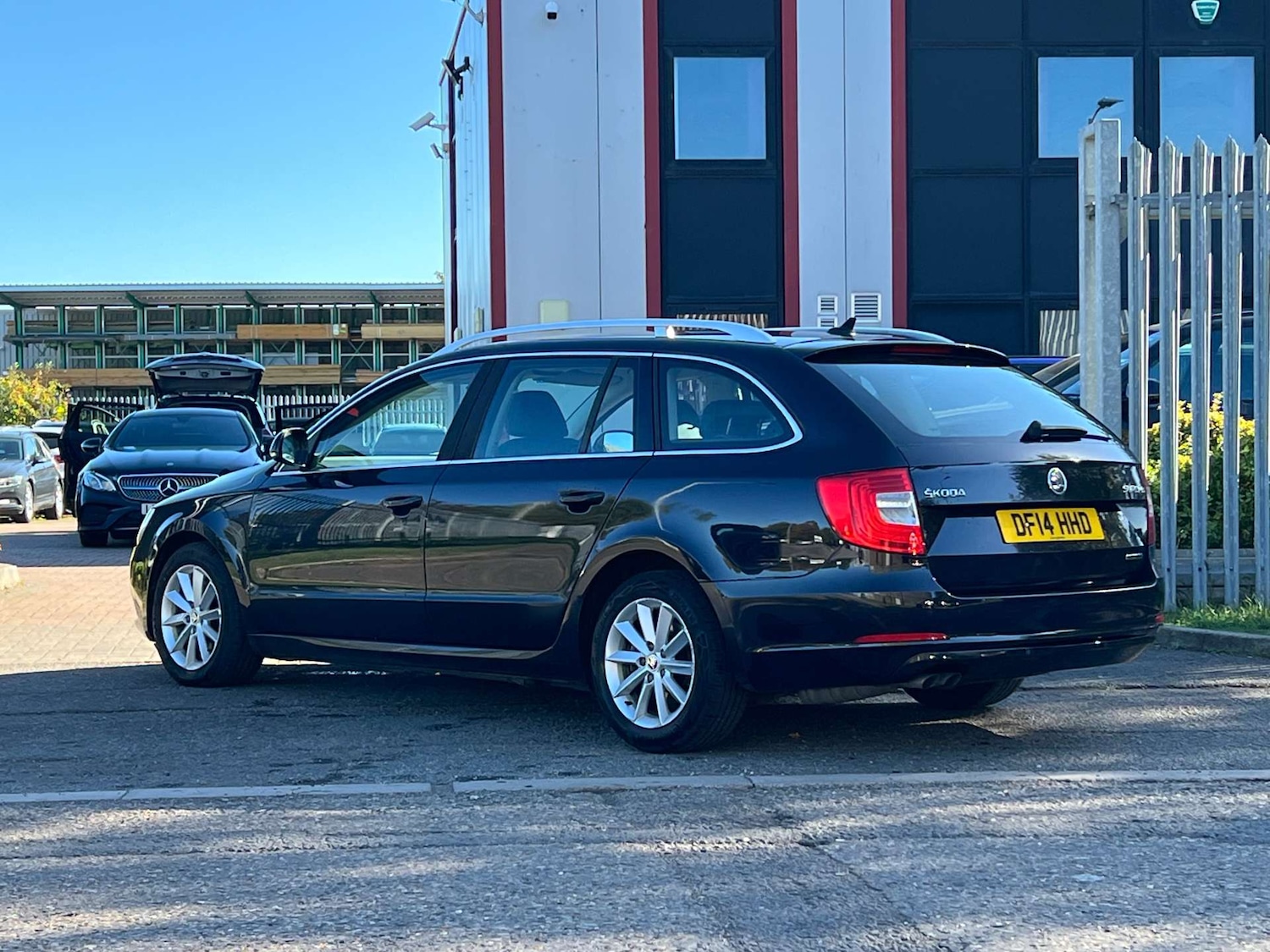 Used Skoda Superb 2014 for sale - 75908283: Photo 21