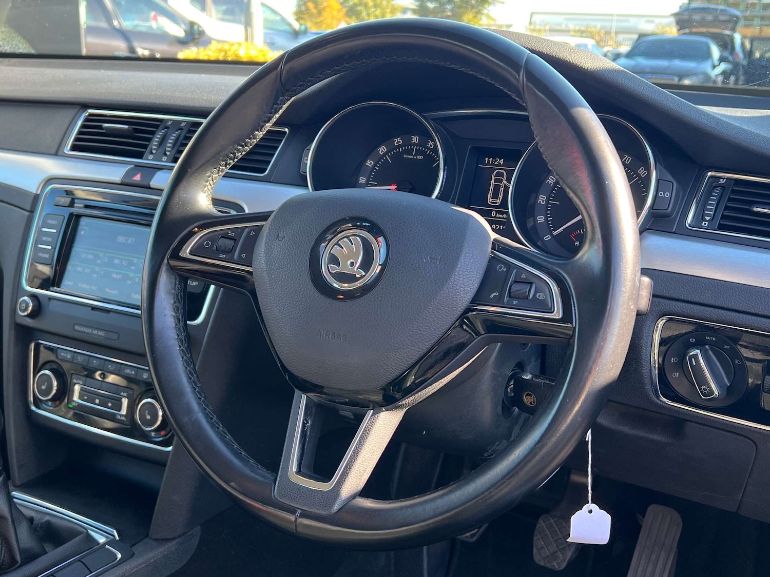 Used Skoda Superb 2014 for sale - 75908283: Photo 29