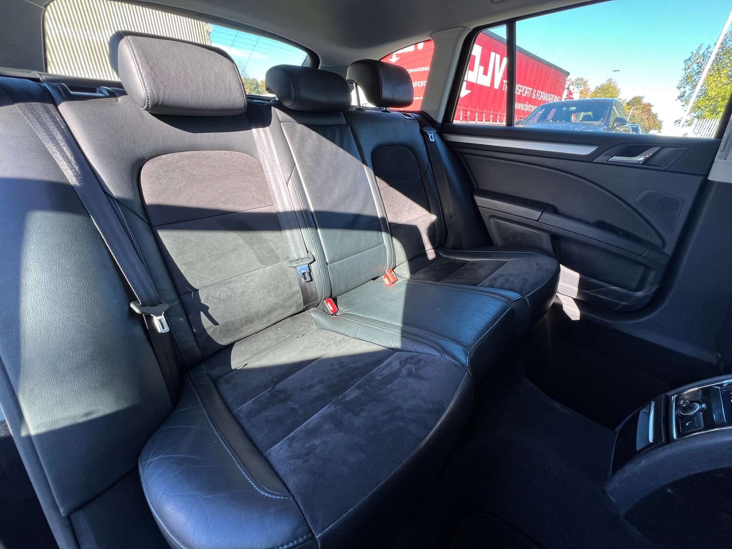 Used Skoda Superb 2014 for sale - 75908283: Photo 32