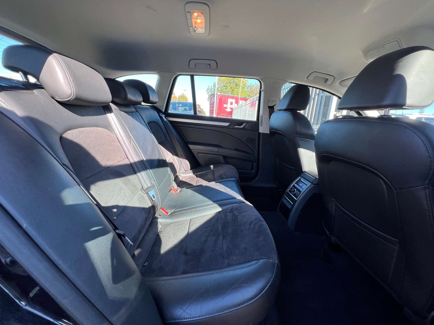 Used Skoda Superb 2014 for sale - 75908283: Photo 33