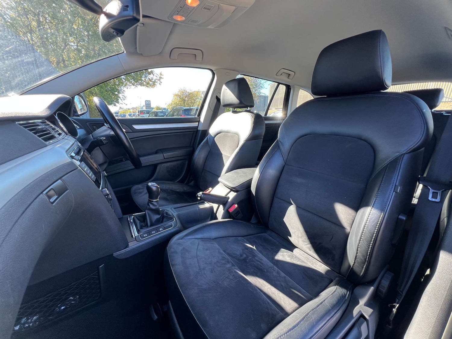 Used Skoda Superb 2014 for sale - 75908283: Photo 39