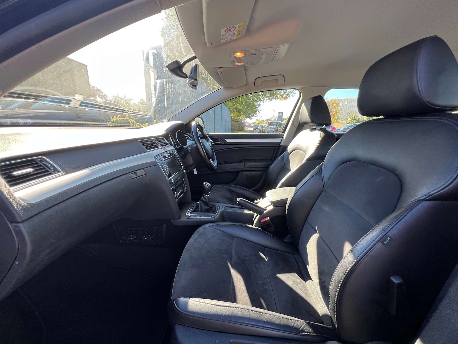 Used Skoda Superb 2014 for sale - 75908283: Photo 40