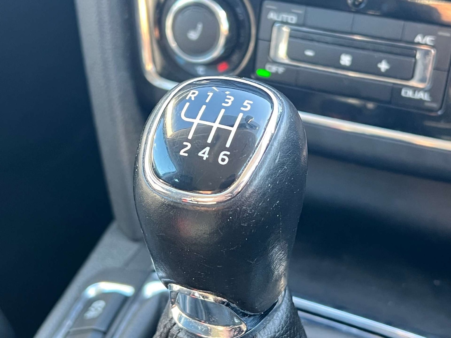 Used Skoda Superb 2014 for sale - 75908283: Photo 47