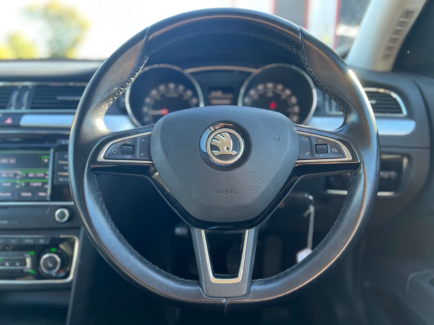 Used Skoda Superb 2014 for sale - 75908283: Photo 60