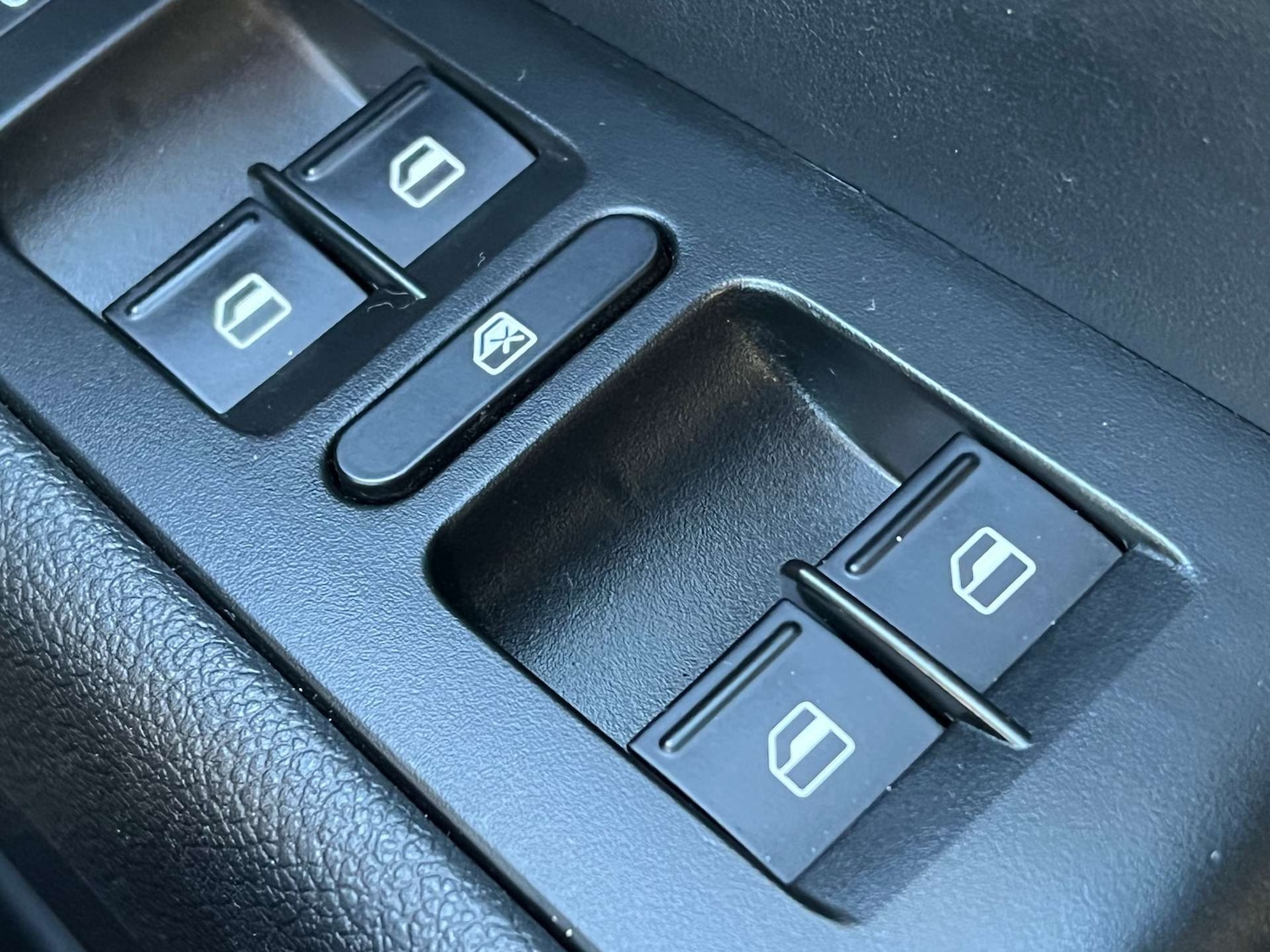 Used Skoda Superb 2014 for sale - 75908283: Photo 69