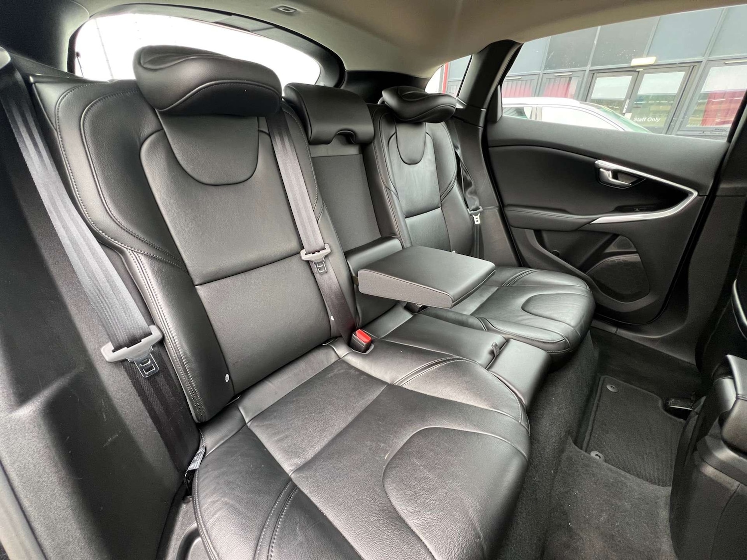 Used Volvo V40 2016 for sale - 76437913: Photo 21