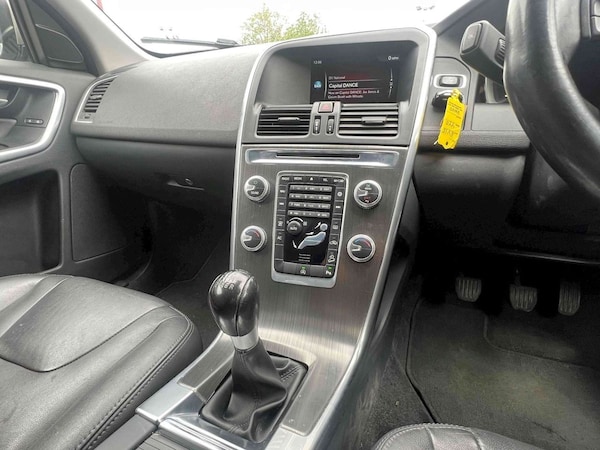 Used Volvo XC60 2015 for sale - 76277580: Photo 19