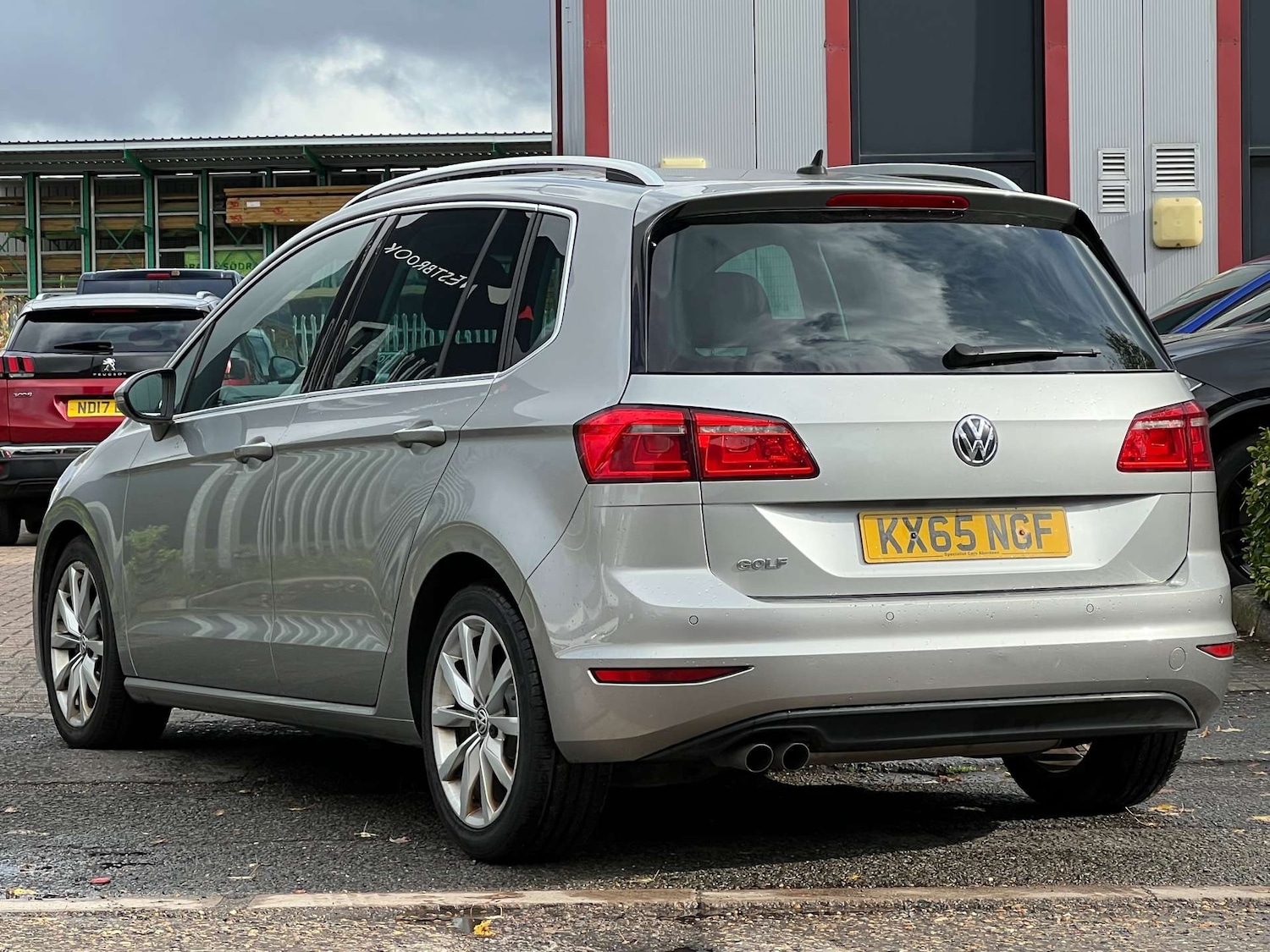 Used Volkswagen Golf SV 2015 for sale - 76320860: Photo 11