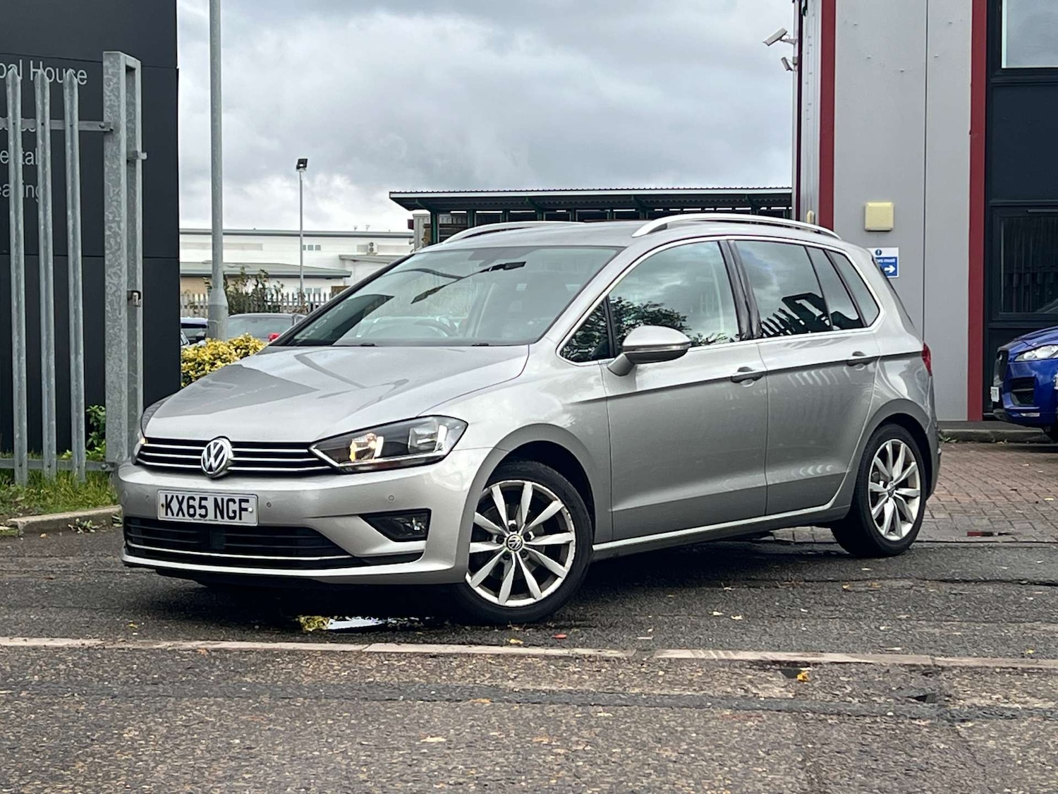 Used Volkswagen Golf SV 2015 for sale - 76320860: Photo 17
