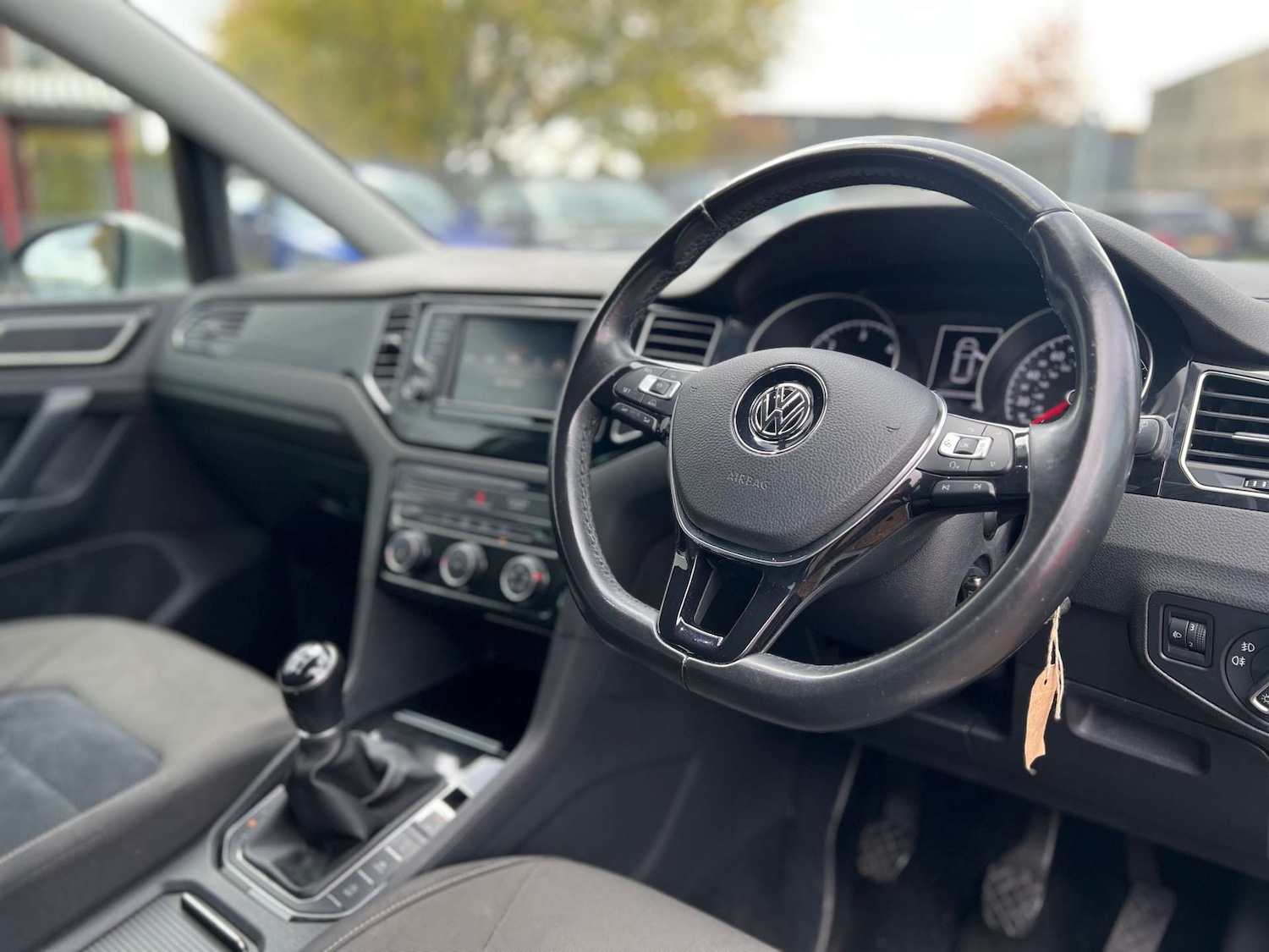 Used Volkswagen Golf SV 2015 for sale - 76320860: Photo 29