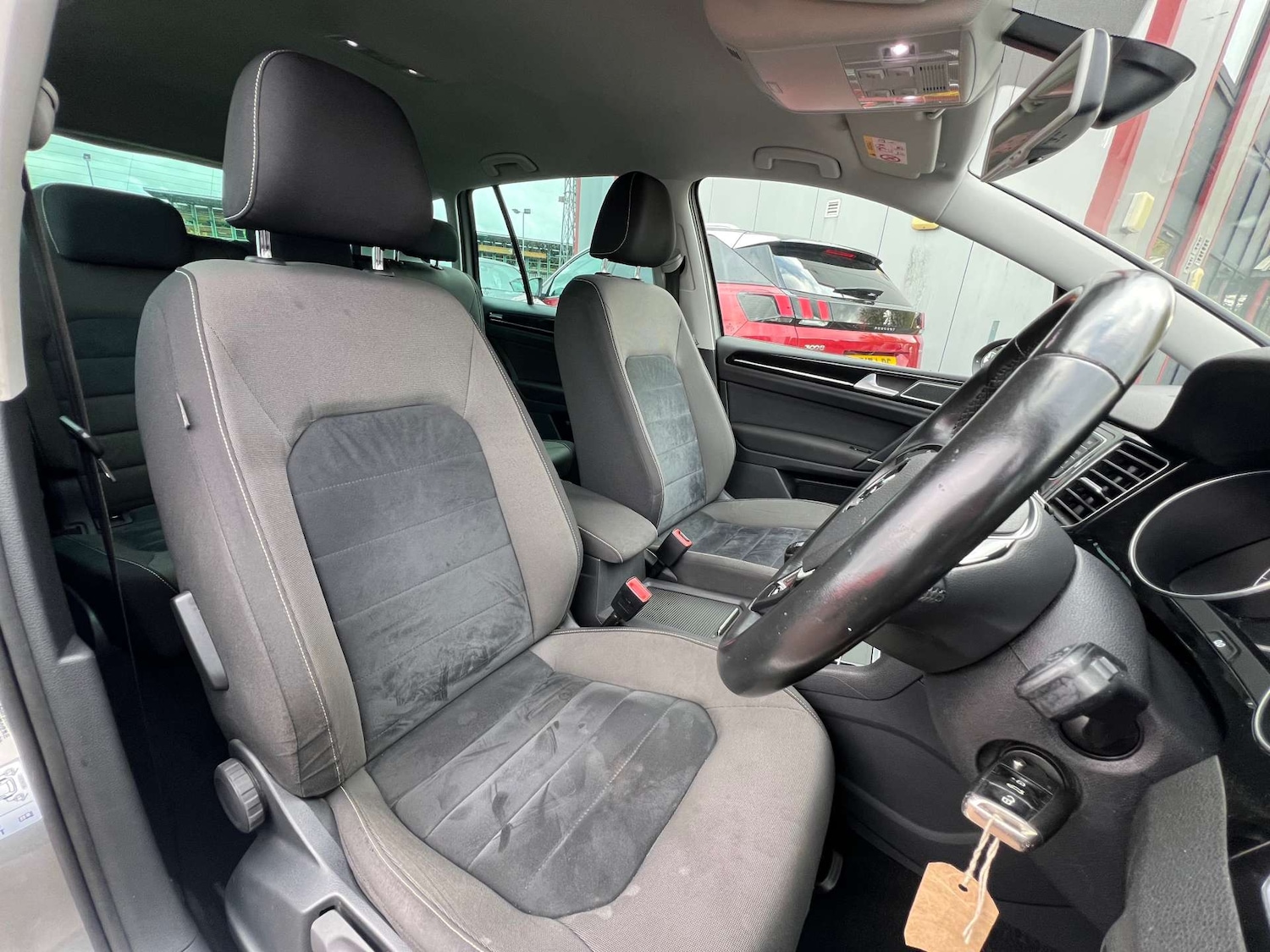 Used Volkswagen Golf SV 2015 for sale - 76320860: Photo 31