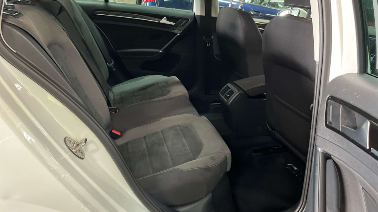 Used Volkswagen Golf 2019 for sale - 78152419: Photo 8