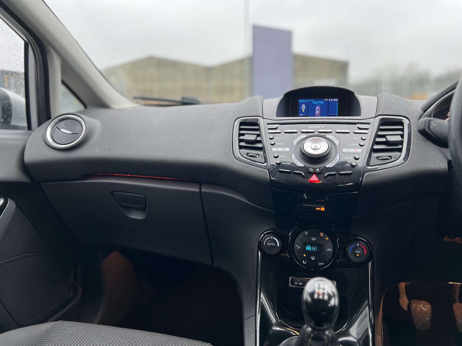 Used Ford Fiesta 2016 for sale - 77328610: Photo 18