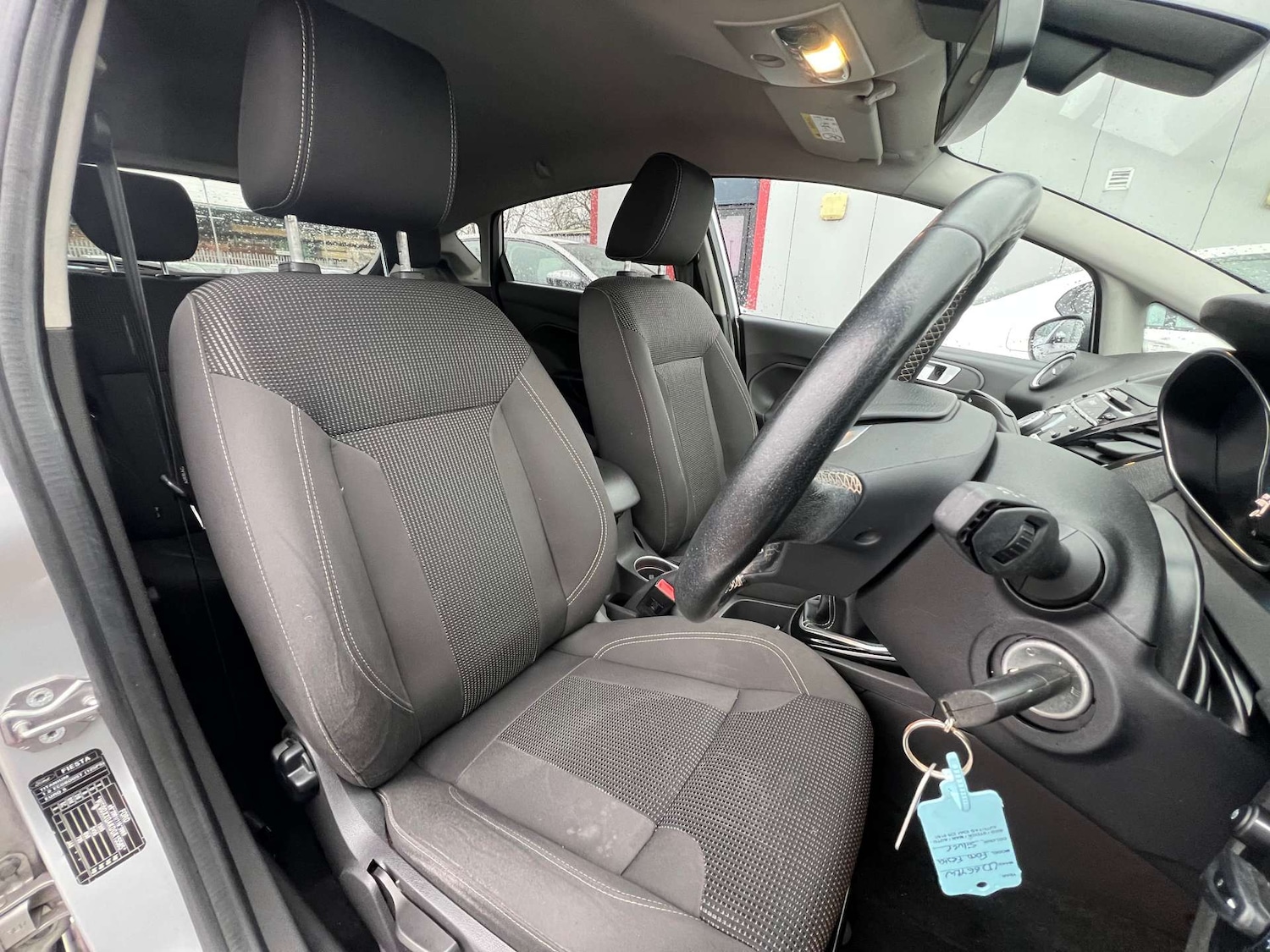 Used Ford Fiesta 2016 for sale - 77328610: Photo 24