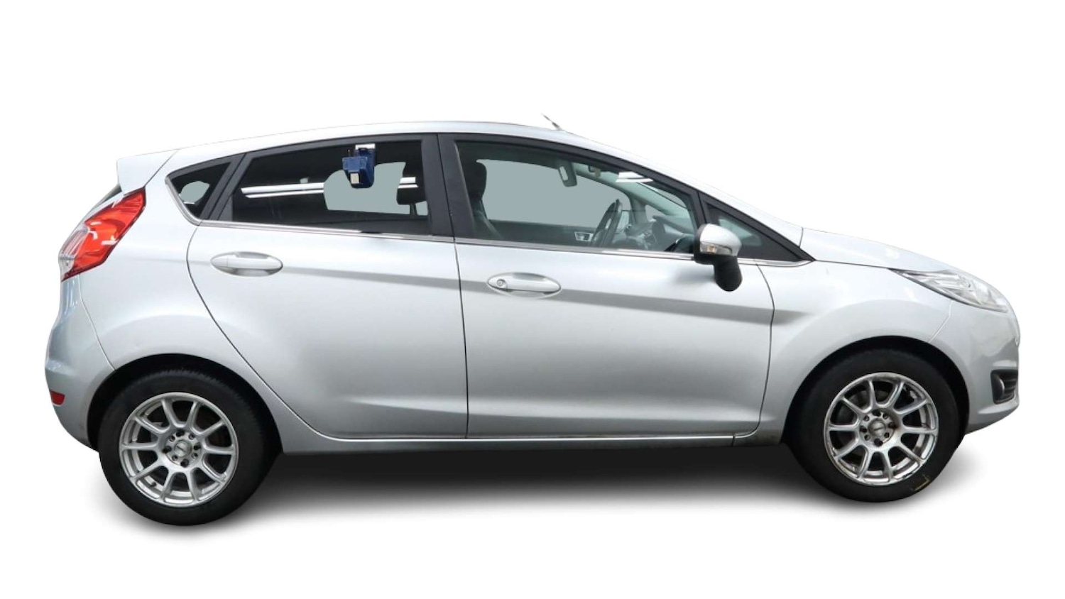 Used Ford Fiesta 2016 for sale - 77328610: Photo 3