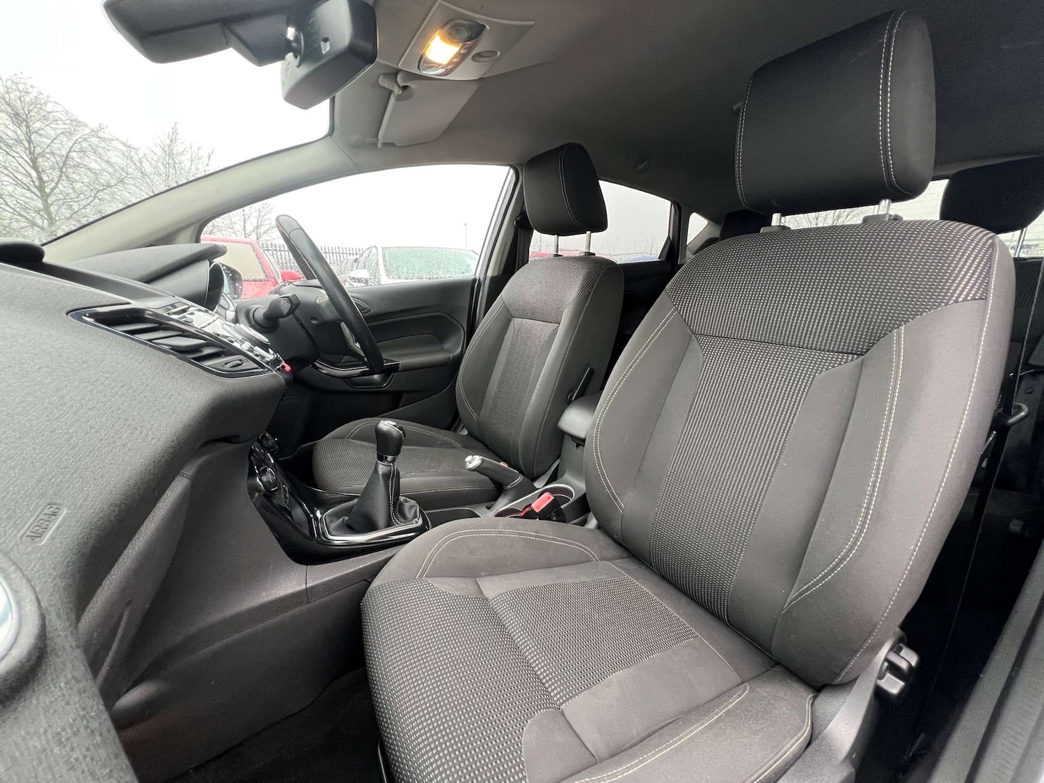 Used Ford Fiesta 2016 for sale - 77328610: Photo 32