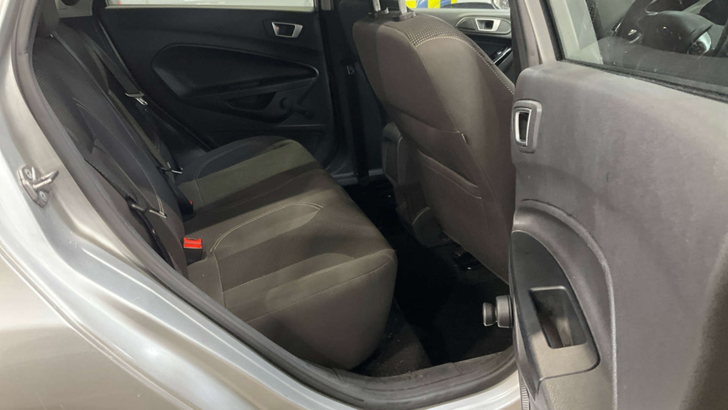 Used Ford Fiesta 2016 for sale - 77328610: Photo 9