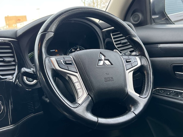 Used Mitsubishi Outlander 2017 for sale - 73757701: Photo 15