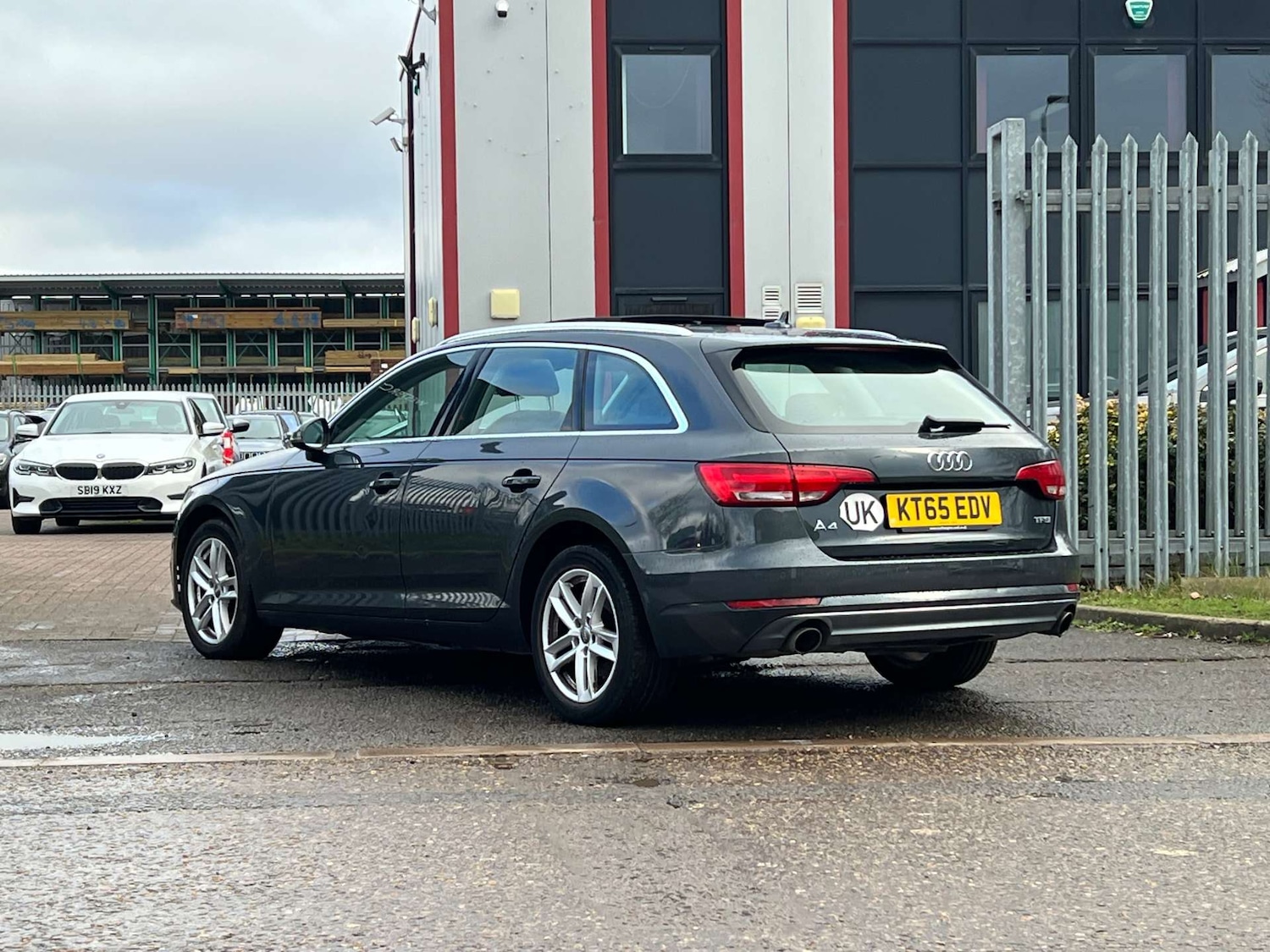 Used Audi A4 2016 for sale - 77662744: Photo 21