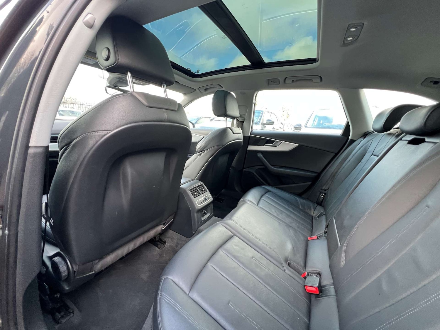 Used Audi A4 2016 for sale - 77662744: Photo 35